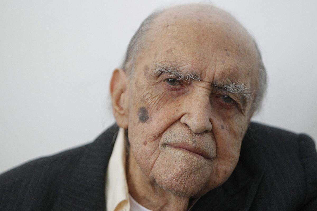 Der brasilianische Stararchitekt Oscar Niemeyer ist am Mittwoch im Alter von 104 Jahren in seiner Geburtsstadt Rio de Janeiro gestorben. Der Architekt realisierte während seiner 70-jährigen Karriere mehr als 600 Projekte in aller Welt. Ein Überblick über Niemeyers wichtigste Bauten 