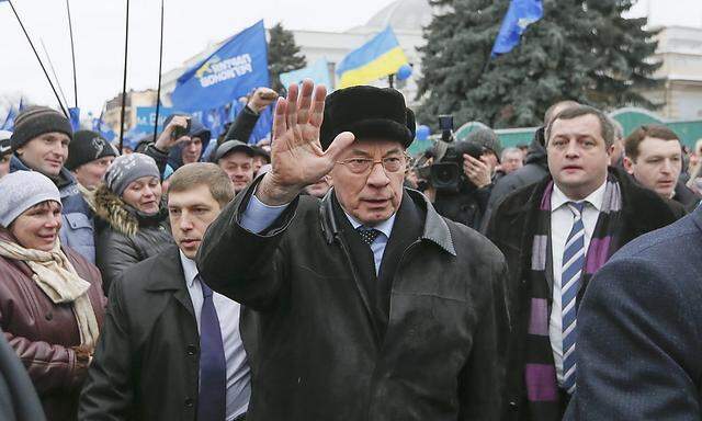 Premierminister Mikola Asarow hat seinen Rücktritt eingereicht.