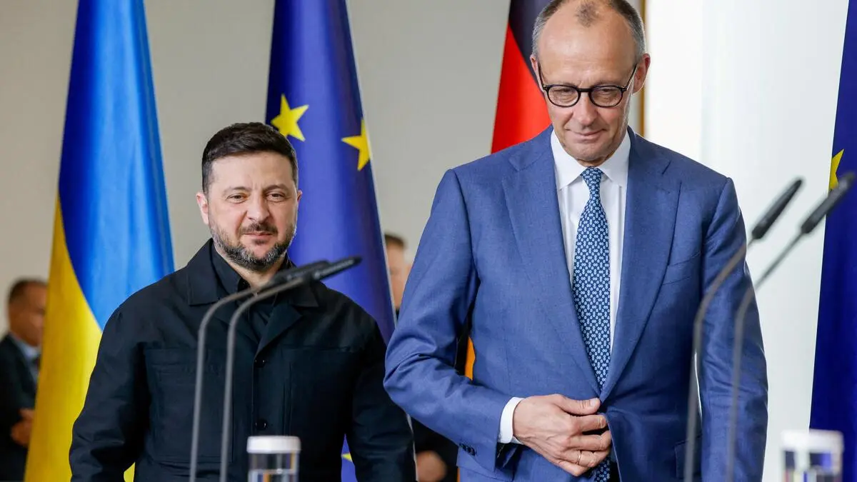 EU-Beitritt-der-Ukraine-Merz-schl-gt-assoziierte-Mitgliedschaft-mit-Beistandsklausel-vor