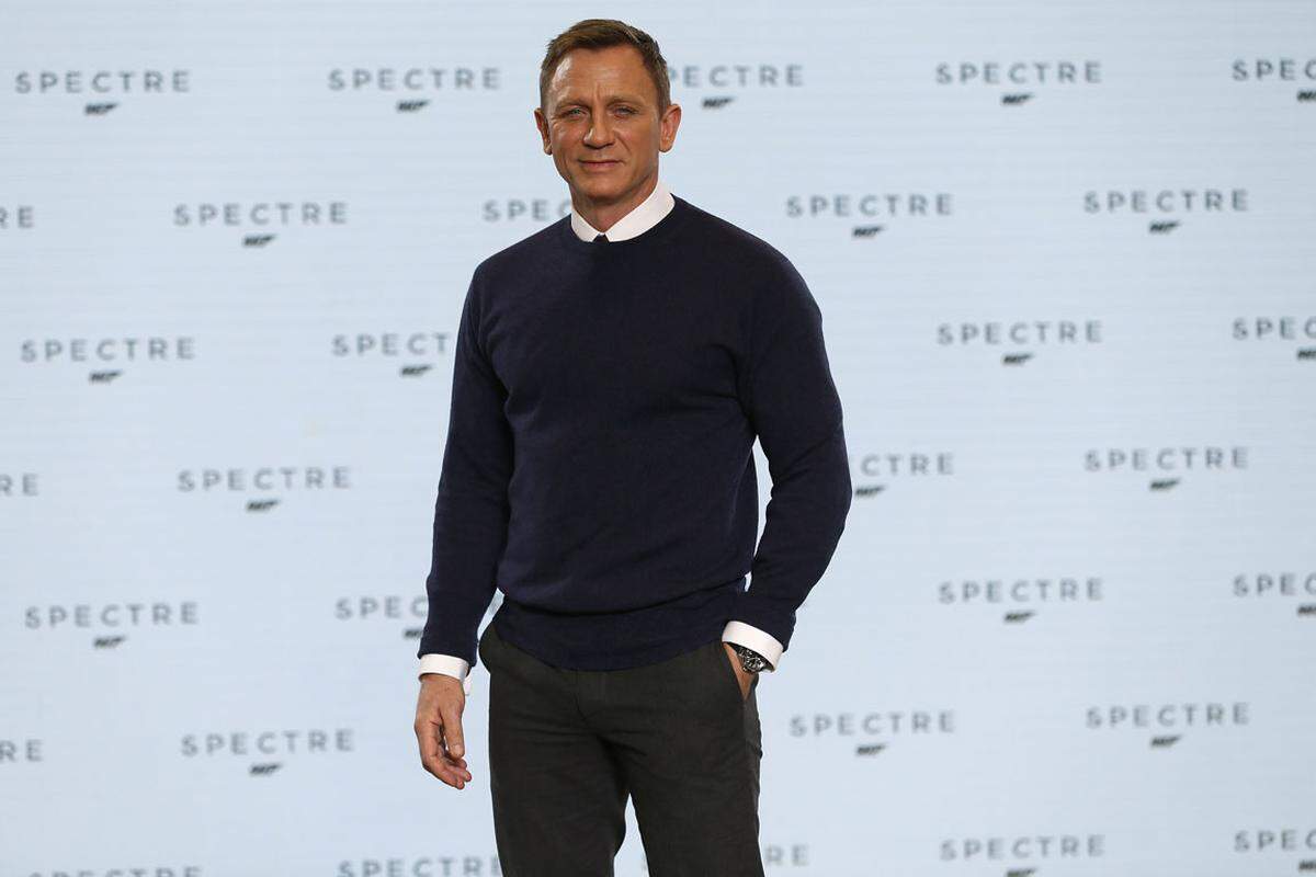 James-Bond-Darsteller Daniel Craig ließ sich nicht lumpen. Seinen sorgfältig austrainierten Prachtkörper ließ 007 für 5,8 Millionen Euro versichern. Da der 43-Jährige sehr stuntfreudig ist, könnte die Investition sich durchaus lohnen.