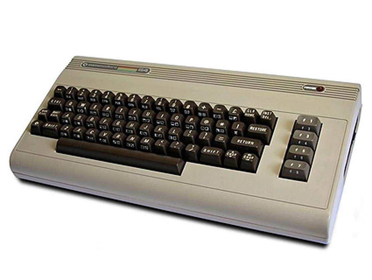 Es folgte der große Crash am Konsolen-Markt. Zuvor waren die Preise für Heimcomputer immer weiter gesunken und die Möglichkeit, Spiele auf Kassetten oder Disketten einfach raubkopieren zu können, machte Konsolen und ihre teuren Spielemodule zusehends unattraktiv.  Auch die Spiele-Hersteller folgten dem Trend und stiegen auf neue Systeme, wie den Commodore 64, von Fans liebevoll die "Brotkiste" genannt, um.