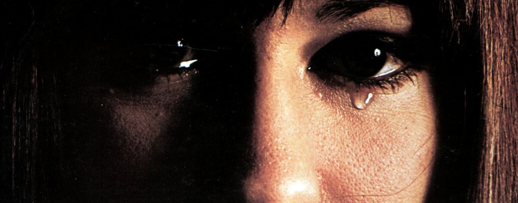 Diese Frau ist traurig: Ist das so sicher? Gefühle sind weniger universell als früher gedacht. 