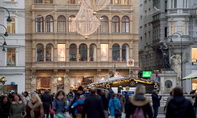 René Benkos Signa muss die nächste ihrer Top-Immobilien verkaufen. 