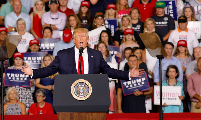 US-Präsident Donald Trump beklagt eine Stärke des Dollars, die "leider anderen Teilen der Welt Schmerzen bereitet"   