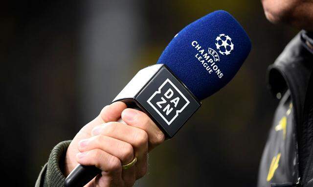 Dazn in der Pole-Position: Wer künftig Champions League schauen will, muss streamen.