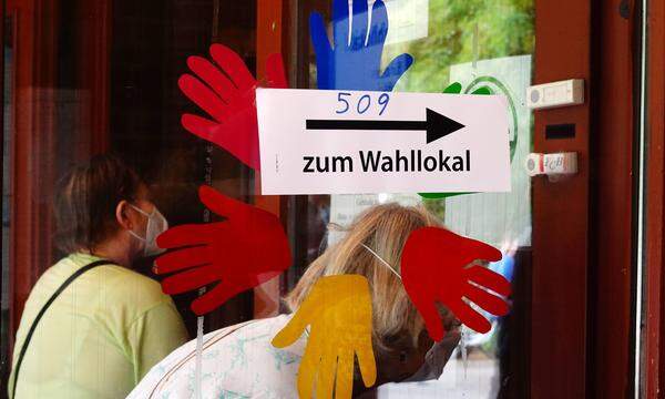 Die Bundestagswahl 2021 liegt mehr als zwei Jahre zurück. In Teilen muss sie wiederholt werden (Archivbild)