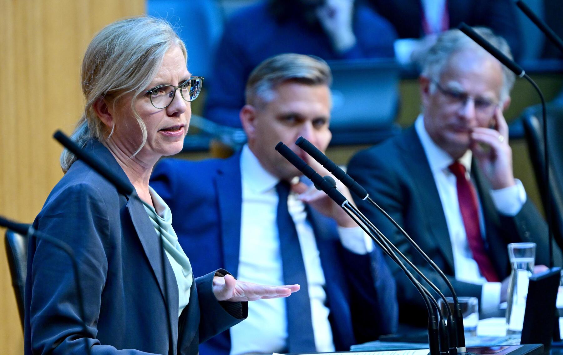 Spritpreisbremse beschlossen: Die heikle Zehn-Cent-Frage [premium]