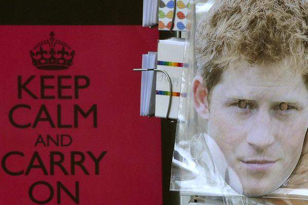 Im Internet formierten sich Gruppen wie "Support Prince Harry with a naked salute".