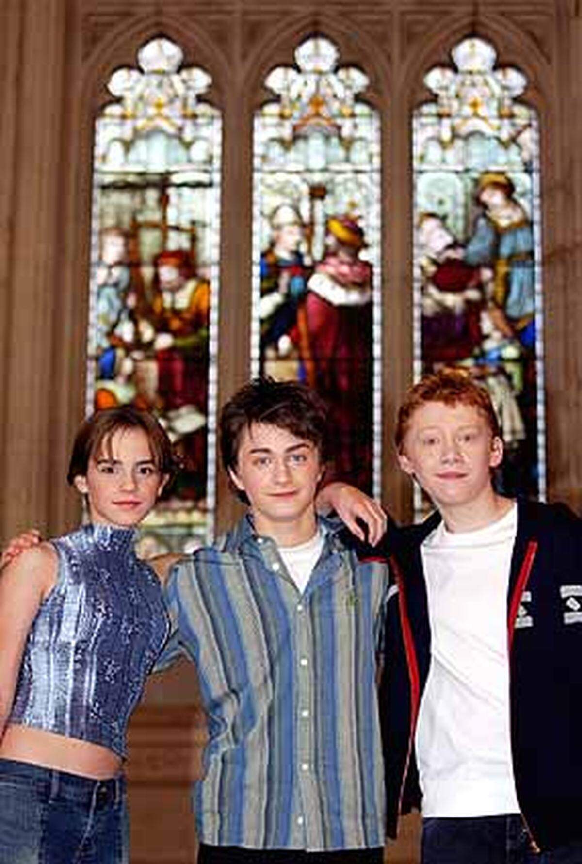 Während sich Radcliffe von "Harry Potter" frei spielte, setzte seine Kollegin Emma Watson (links) noch auf die Welt der Werbung.
