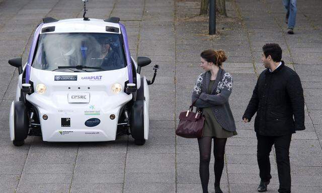 Begegnung einer (noch) anderen Art: Wie sollen sich Fußgänger auf Roboterautos wie dieses einstellen? 