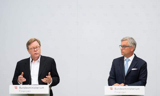 Bankenverband-Chef Willibald Cernko und Finanzminister Magnus Brunner präsentierten am Mittwoch ein Hilfspaket für heimische Kreditnehmer. 