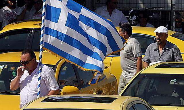 GREECE STRIKE FINANCIAL CRISIS 