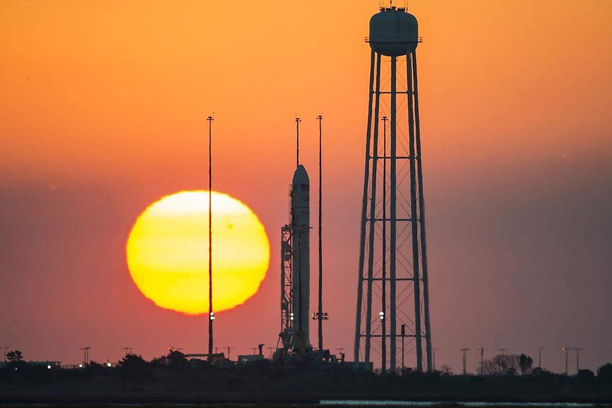 Letzte Vorbereitungen in den Tagen vor dem Start an der "Wallops Flight Facility" der Nasa.