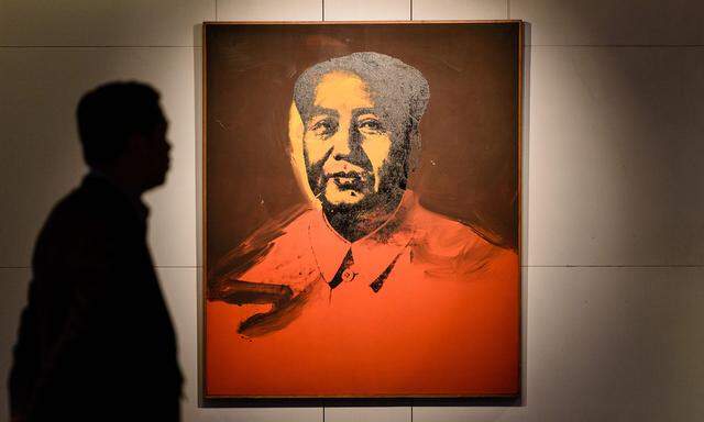 Andy Warhols 'Mao-Porträt sorgte für Aufregung, ding aber trotzdem erstaunlich günstig weg