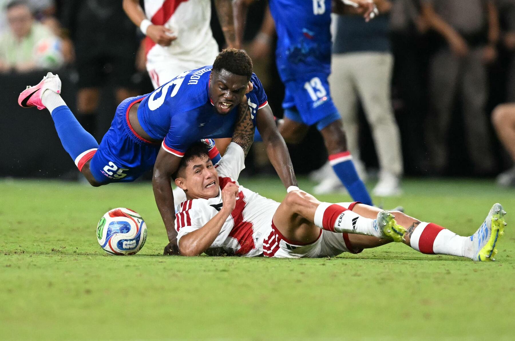 Curacao, Kap Verde und Haiti – wenn Fußball-Zwerge die WM erobern