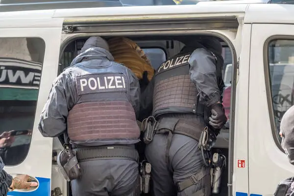 Symbolic image: major raid by the German Federal Police. 