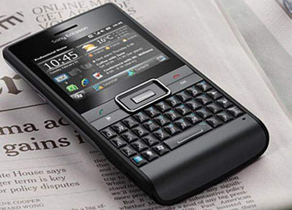 Schon bekannt, aber auch präsentiert auf dem MWC, ist das Aspen von Sony Ericsson. Das Gerät läuft mit Windows Mobile 6.5.3, bietet eine Hardware-Tastatur und soll besonders umweltfreundlich in der Herstellung sein.