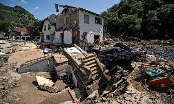Aufräumarbeiten nach dem Hochwasser 