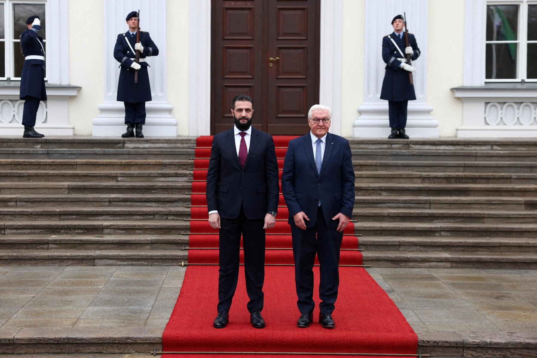 Garant für stabiles Syrien oder Dschihadist? Deutschlands umstrittener Empfang von Ahmed al-Sharaa