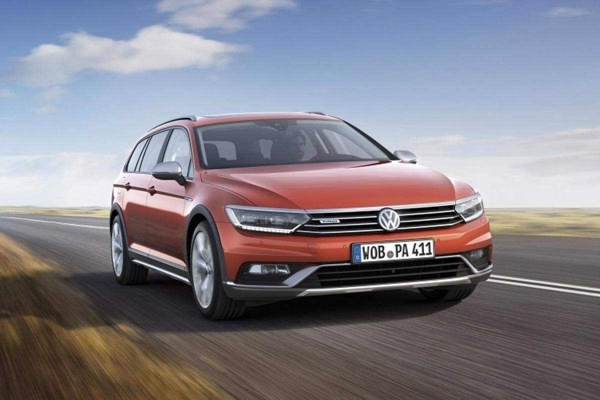 Platz 1 belegt der große Familienkombi von VW, der Passat.