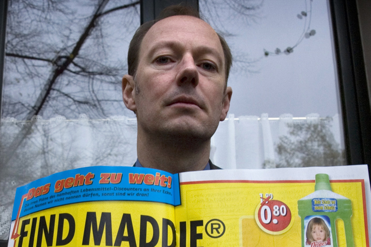 Auch das Europaparlament blieb nicht von Scherzpolitikern verschont. Der Deutsche Martin Sonneborn, früher Chef der Satirezeitschrift "Titanic", war 2013 für die Satirepartei "Die Partei" ins EU-Parlament gewählt worden. In einem Interview sagte einmal, im Plenum "abwechselnd mit Ja und Nein" zu stimmen.