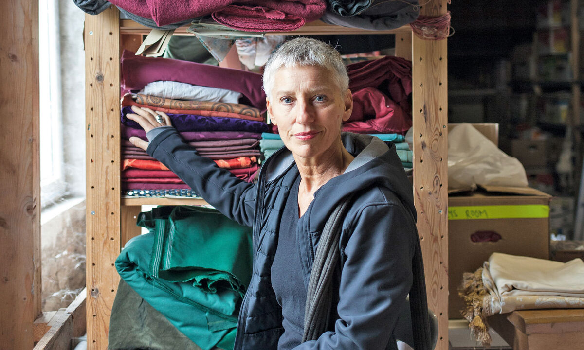 Kostümbildnerin. Marie-Theres Bartl verantwortete u.a. den Look der Serie „Schnell ermittelt“. 