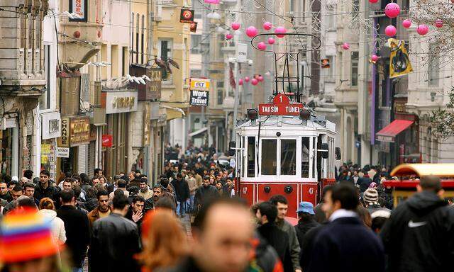 Archivbild: In Ländern wie der Türkei wird der Tourismus massiv leiden.