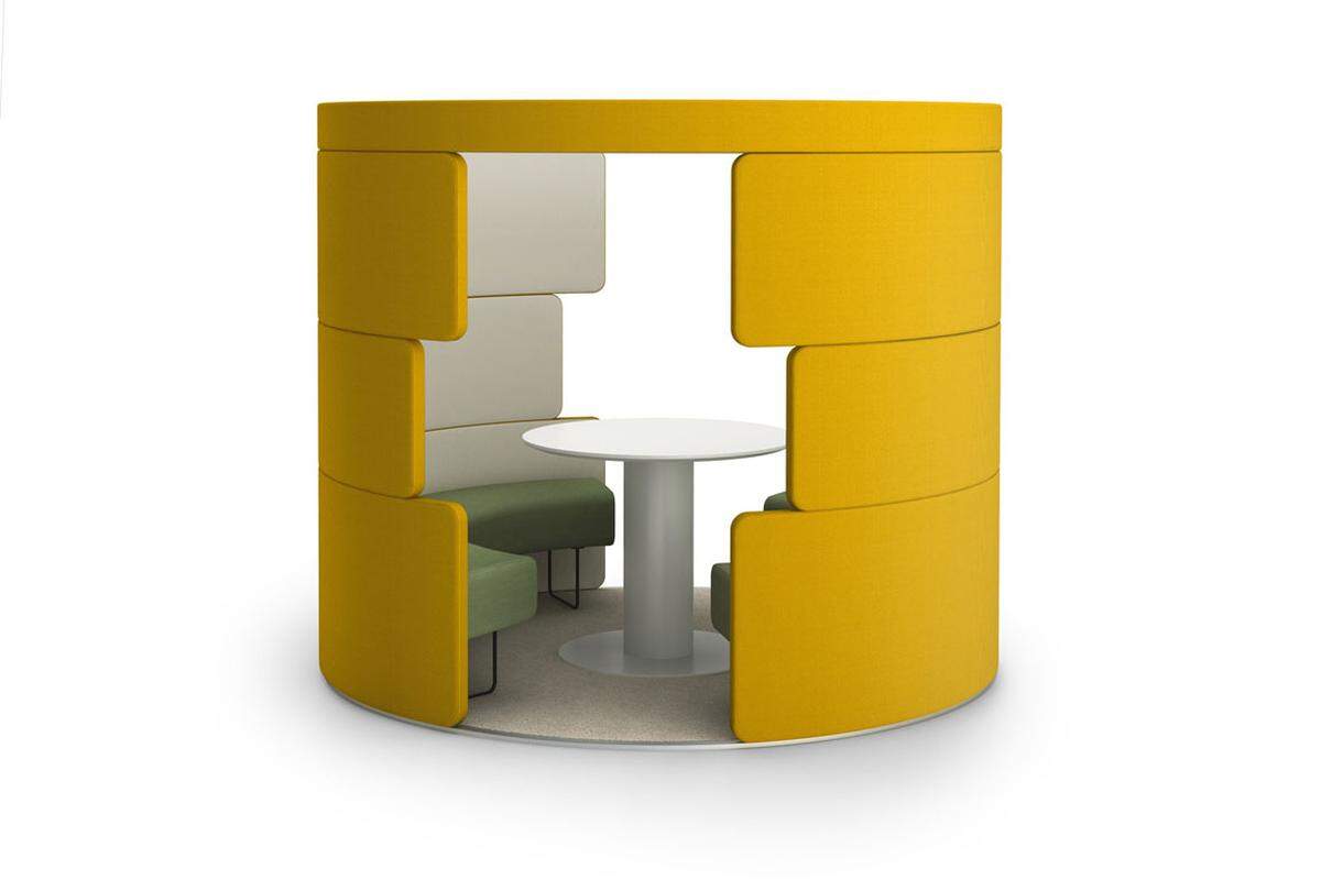 PARCS Toguna, der Rückzugsort im Bene-Büro. Entworfen wurde der Sitzkreis von dem Londoner Designstudio PearsonLloyd.
