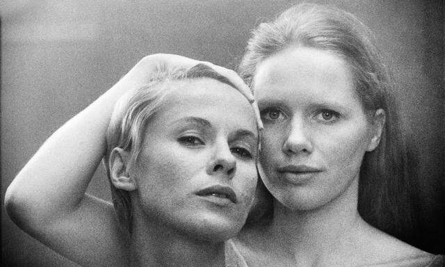 Liv Ullmann und Bibi Andersson (beide waren auch Partnerin Bergmans) verschmelzen in „Persona“ (1966) miteinander. 