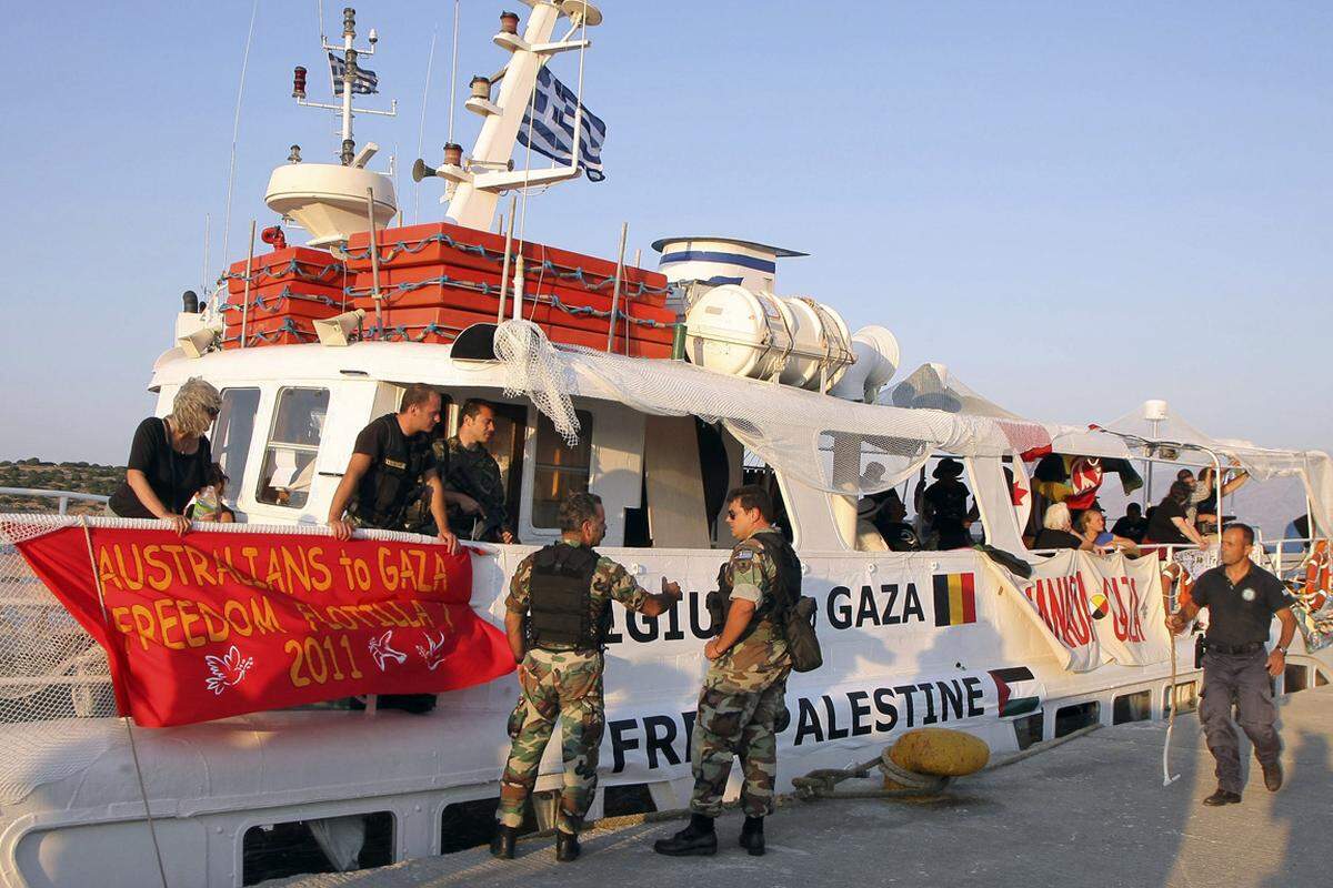 Die Schiffe wollen die von Israel verhängte Seeblockade des Gazastreifens durchbrechen, um Hilfsgüter in das palästinensische Gebiet zu bringen.