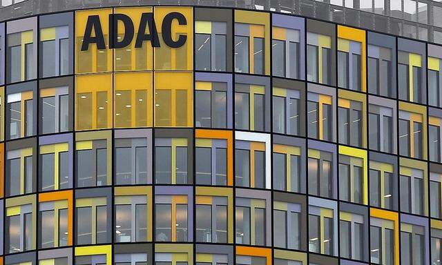 Der ADAC ist erneut mit Manipulationsvorwürfen konfrontiert.