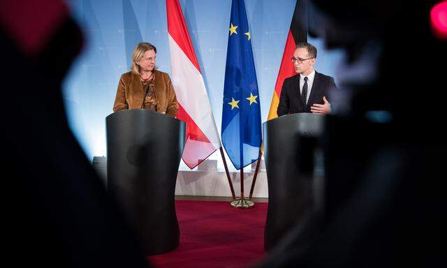 Österreichs Außenministerin Karin Kneissl traf am Dienstag ihren deutschen Amtskollegen Heiko Maas in Berlin. 