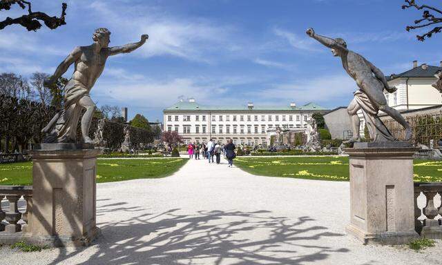 Der Garten des Schlosses Mirabell, in dem sich die Salzburger Stadtregierung befindet.