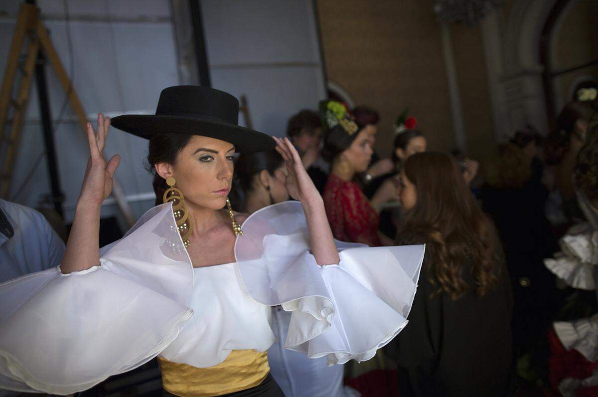 Flamenco wird in Andalusien mit der "We Love Flamenco"-Modewoche Tribut gezollt. Denn neben den Liedern und Tänzen steht in Sevilla natürlich die Mode im Vordergrund.