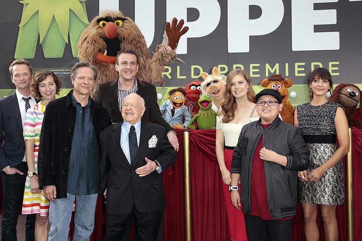 Das Drehbuch zum neuen Muppet-Film stammt von Nicholas Stoller ("Gullivers Reisen", "Get Him To The Greek") und Jason Segel ("How I Met Your Mother", "I Love You Man"), der auch die Hauptrolle Gary spielt. Zur Story: ...