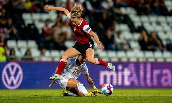 CORRECTION WOMEN SOCCER - AUT vs MNE, test match