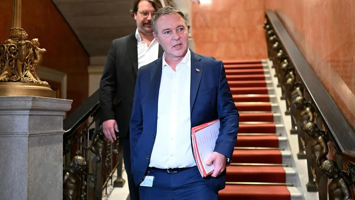 SPÖ Leader Babler Says There Are “Only Rumors at This Time”