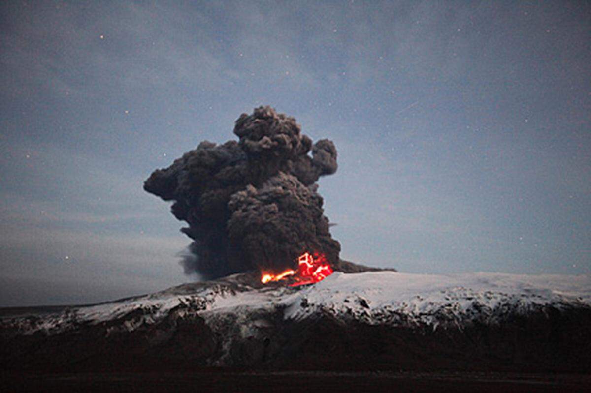 Die Wolke mit Vulkanasche erreichte eine Woche nach dem Ausbruch vorläufig nur noch eine Höhe zwischen 500 Metern und zwei Kilometern.