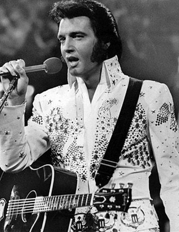 Den Weg zurück zur Spitze fand Elvis schließlich 1969/70 mit den zwei Alben "From Elvis in Memphis" und "Back In Memphis". Auf ersterem ist auch der Welthit "In The Ghetto" drauf, der ihn nach acht Jahren Nummer-1-Hit-Flaute wieder ganz nach oben brachte.