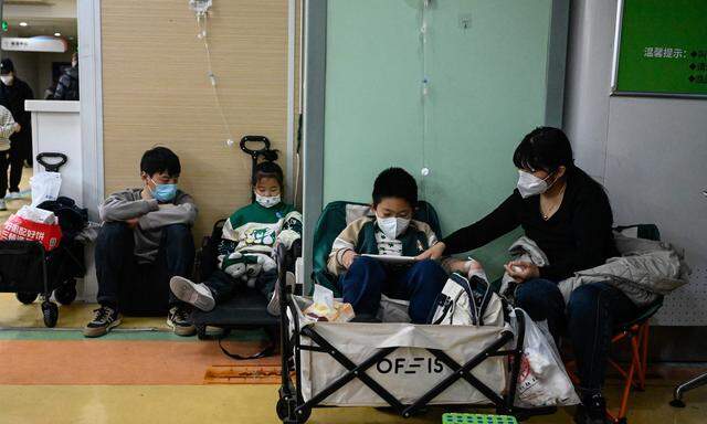 Die Nationale Gesundheitskommission führt die starke Verbreitung von Kinderkrankheiten in China auf die Aufhebung der Corona-Maßnahmen zurück