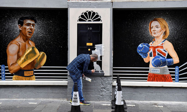 Das Duell Rishi Sunak gegen Liz Truss um den Vorsitz der Torys und den Job des Premiers wird sich am Montag entscheiden.