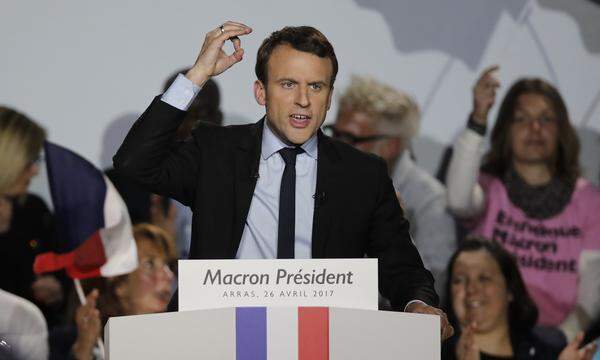 Er ist wohl der Mächtigste unter den Jungen. Emmanuel Macron ist seit Mai 2017 der Präsident von Frankreich - im Alter von 39 Jahren. Mit seiner Bewegung "La République en Marche" war Macron (Geburtsjahr 1977) sicher auch ein Vorbild für die "neue Volkspartei" von Sebastian Kurz.
