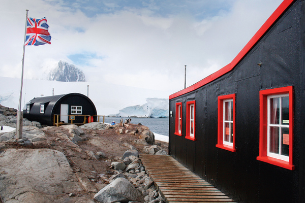 ... eine ehemalige britische Militärstation.