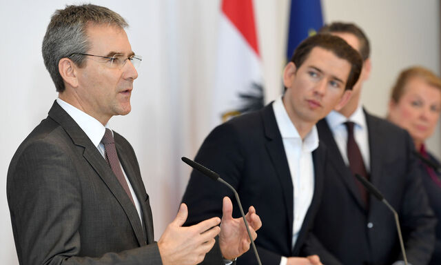 Finanzminister Löger darf sich über besser gewordende Staatsfinanzen freuen