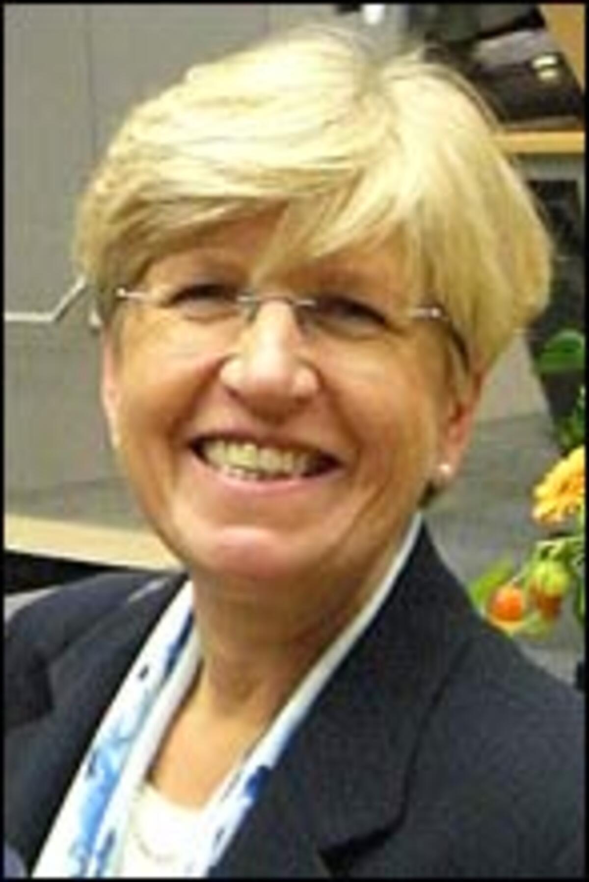 Dr. Ingrid Federl (50) wird neue Ärztliche Direktorin am LKH Steyr. Der Vorstand der gespag hat Ingrid Federl MSc. zur neuen hauptamtlichen Ärztlichen Direktorin am LKH Steyr bestellt. Diese Bestellung erfolgt vorbehaltlich der Zustimmung des gespag-Aufsichtrates.