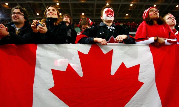 Vereint unter dem Ahornblatt: In Kanada lassen Fans wie Spieler den Mythos Eishockey hochleben.