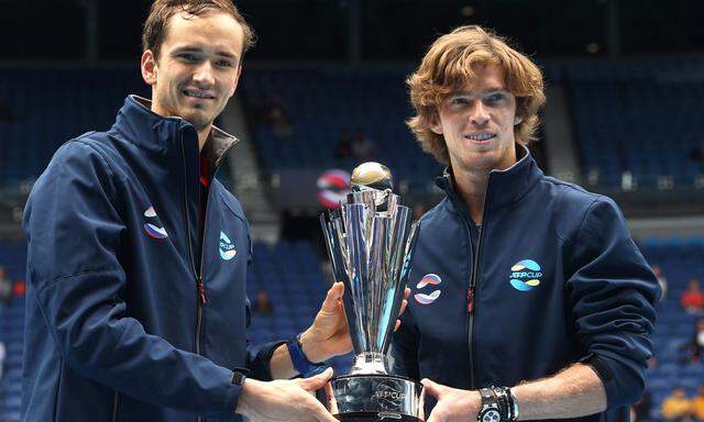  Erfolgsgaranten: Daniil Medwedew (l.) und Andrej Rublew (r.) gewannen all ihre Matches beim ATP Cup und führten Russland zum Titel.