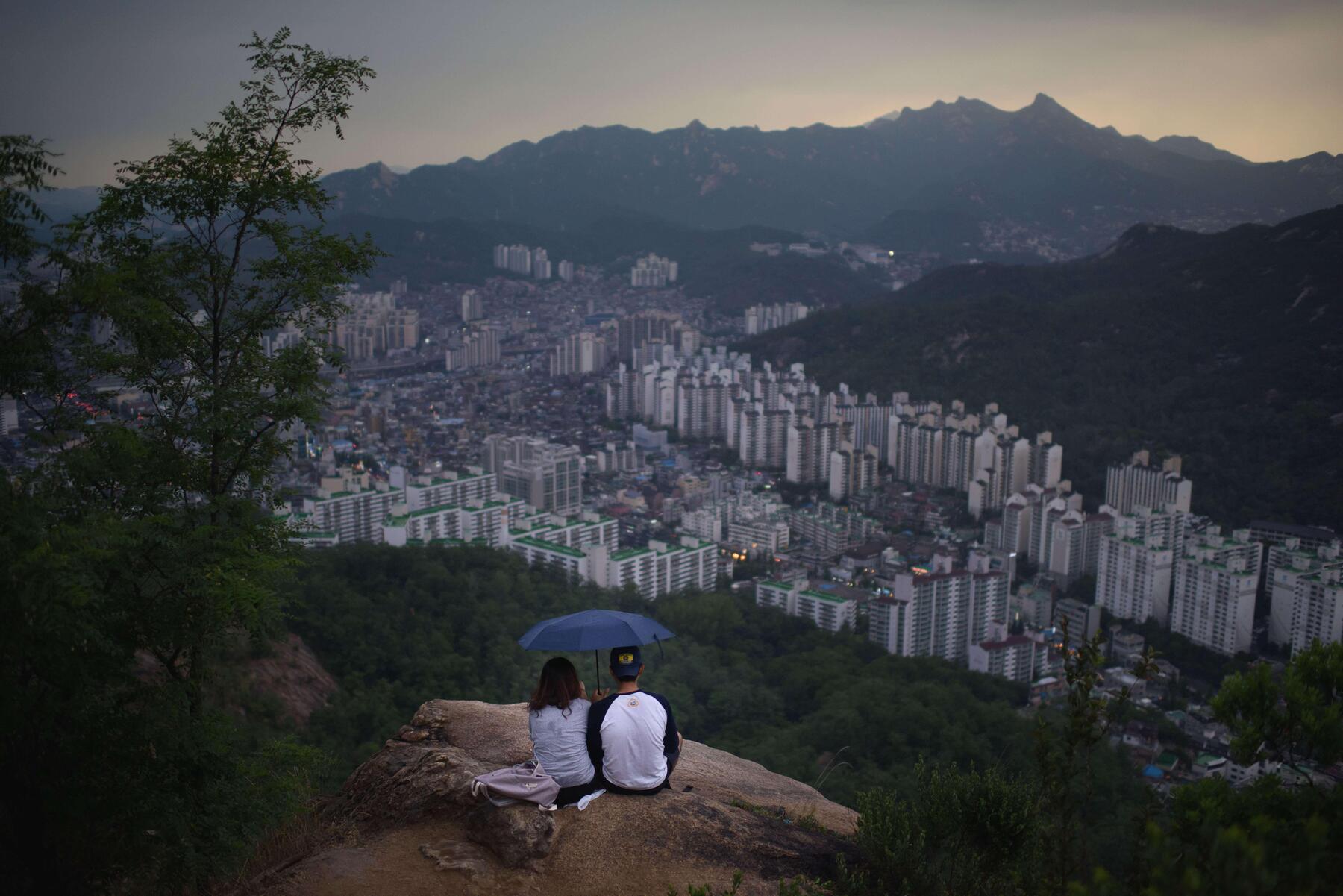 2,1 Milliarden Dollar: Reiche Witwe muss wegen Erbschaftssteuer nun Aktien von diesem Konzern verkaufen [premium]