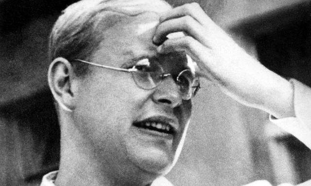 Auf ausdrückliche Anordnung Hitlers am 9. April 1945 im KZ Flossenbürg umgebracht: Dietrich Bonhoeffer.