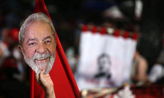 Ex-Präsidenten Luiz Inácio Lula da Silva kommt frei. 